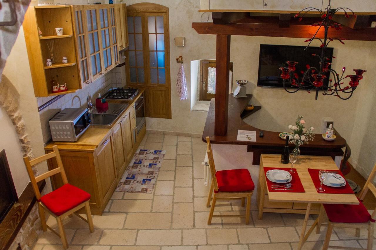 Palo Del Colle Ierva Chiain, Guest House Kültér fotó